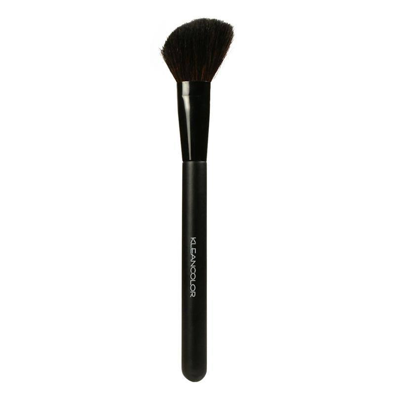 ANGLED BLUSH BRUSH