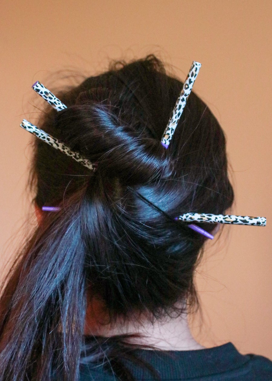 ANIMAL PRINT HAIR STICKS (2 PAIR)