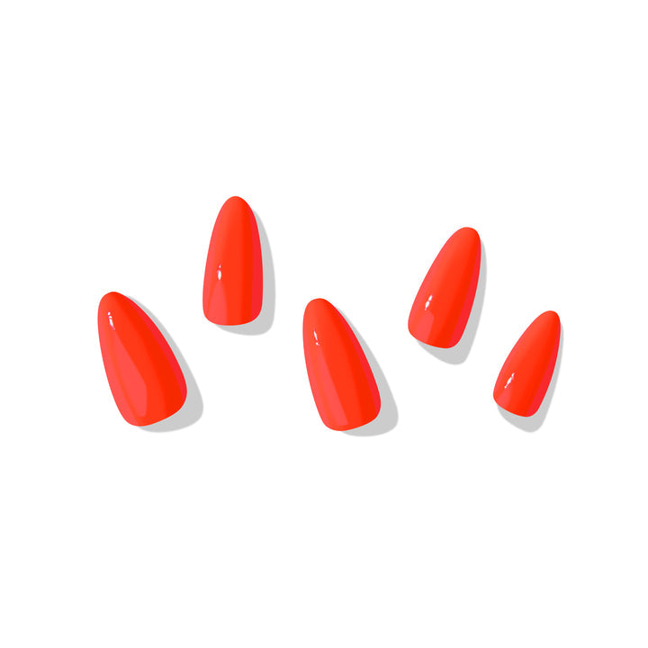 NK NAIL ENAMEL POLISH