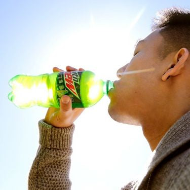 MOUNTAIN DEW SODA - 20 FL OZ.