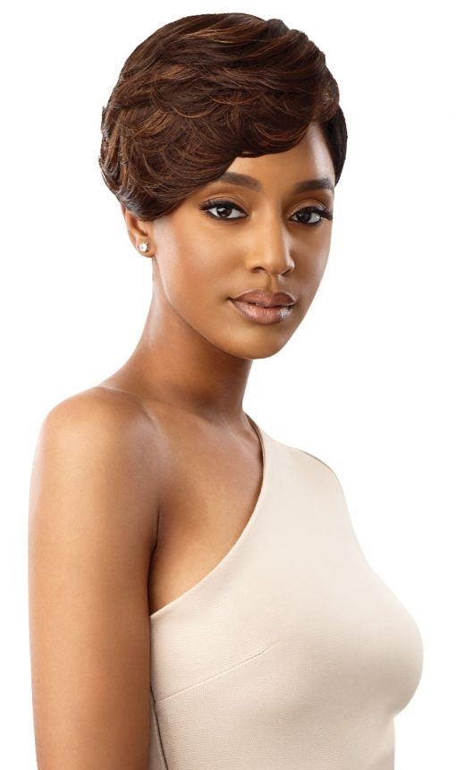 OUTRE WIGPOP SYNTHETIC WIG LEORA