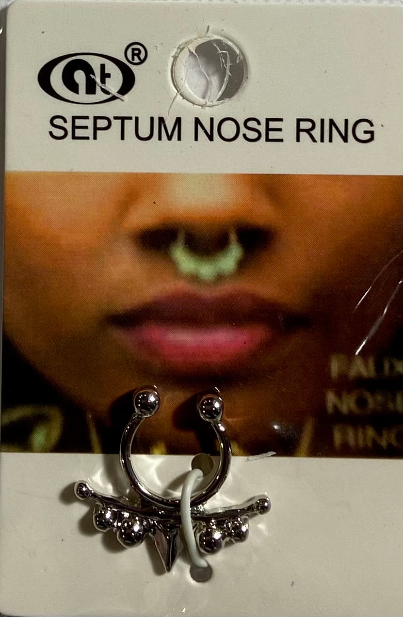 SEPTUM NOSE RING