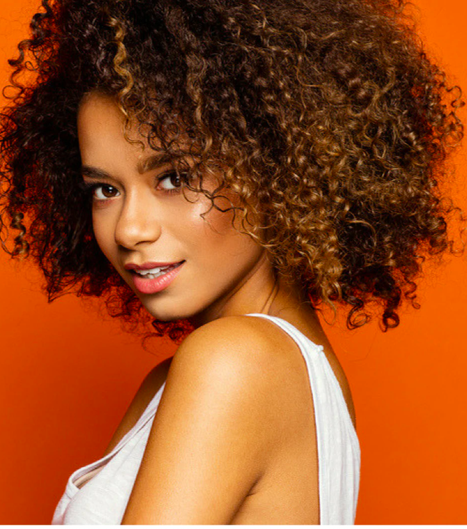 ARGAN SMOOTH CORRECTIVE LEAVE-IN CONDITIONER 6 OZ.
